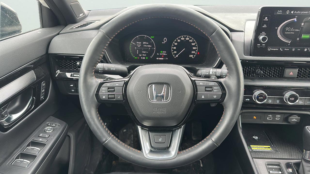 2024 Honda CR-V Hybrid Touring Photo