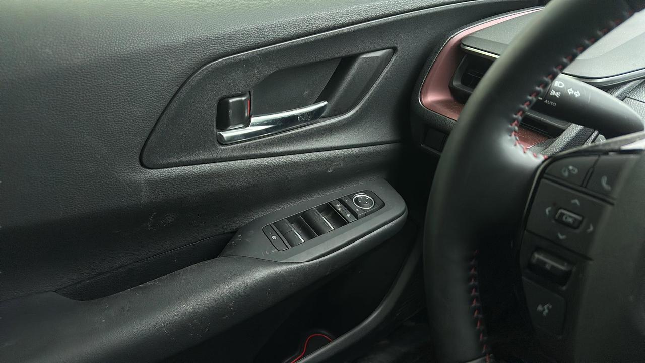 2024 Toyota Prius Prime XSE Premium Photo