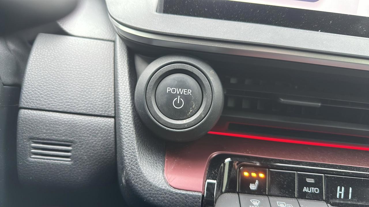 2024 Toyota Prius Prime XSE Premium Photo