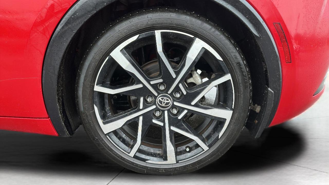 2024 Toyota Prius Prime XSE Premium Photo