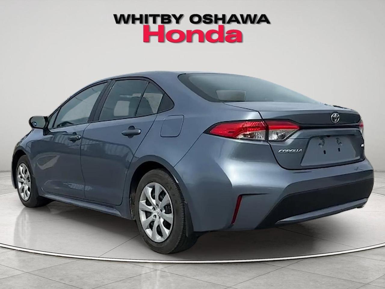 2022 Toyota Corolla LE CVT Photo2