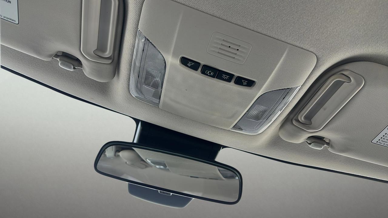 2022 Toyota Corolla LE CVT Photo