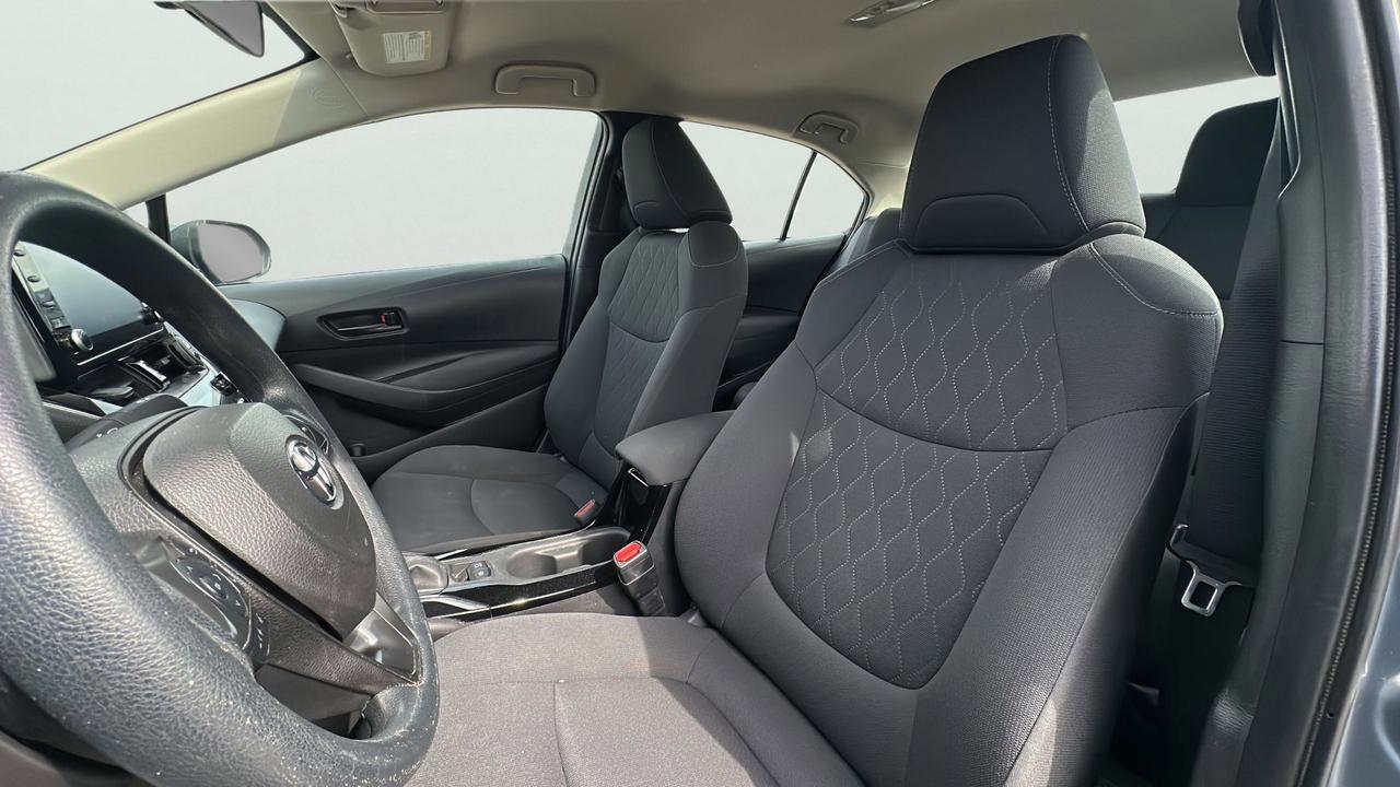 2022 Toyota Corolla LE CVT Photo