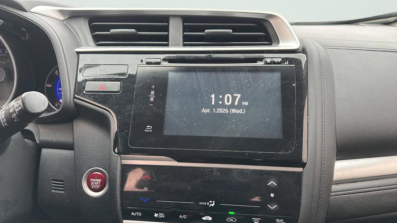 2016 Honda Fit w/Navigation Photo