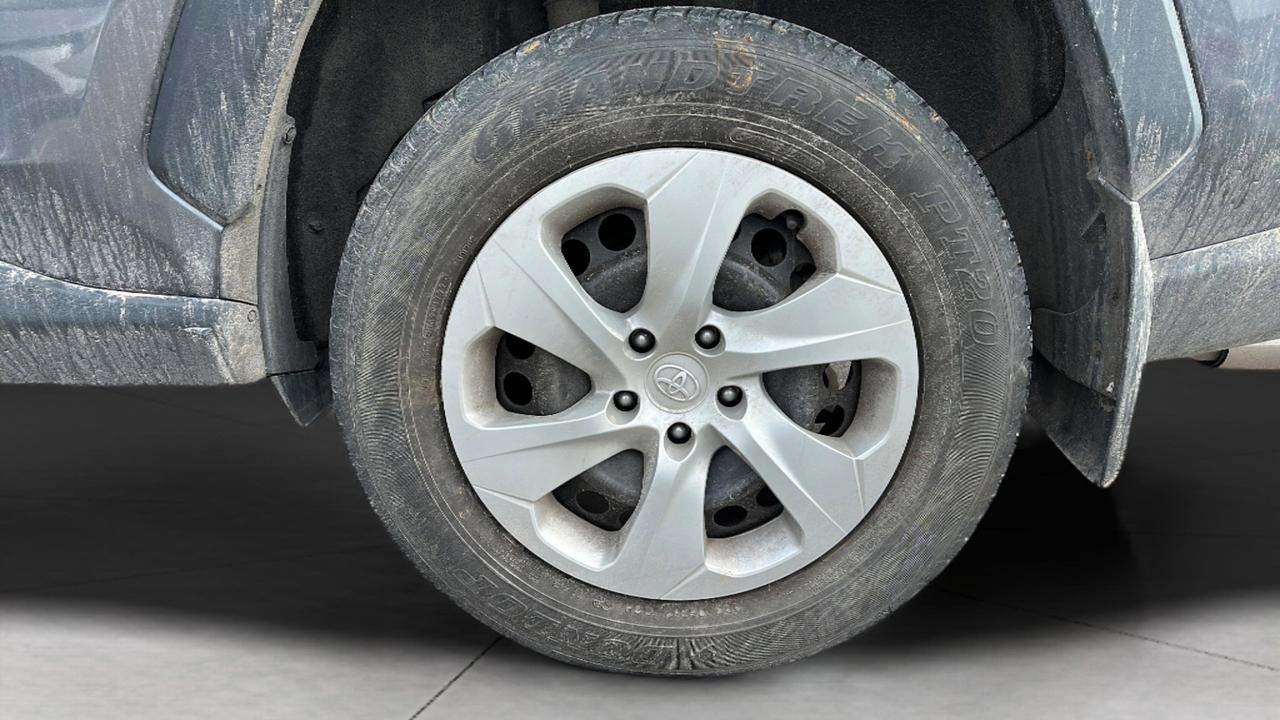 2023 Toyota RAV4 LE AWD Photo