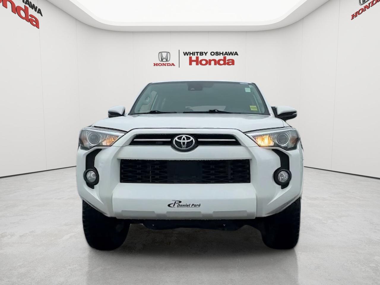 2020 Toyota 4Runner SR5 Photo