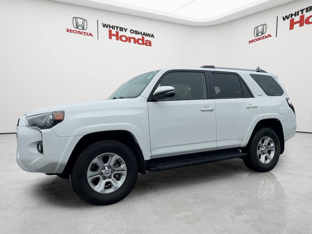 2020 Toyota 4Runner SR5 Photo