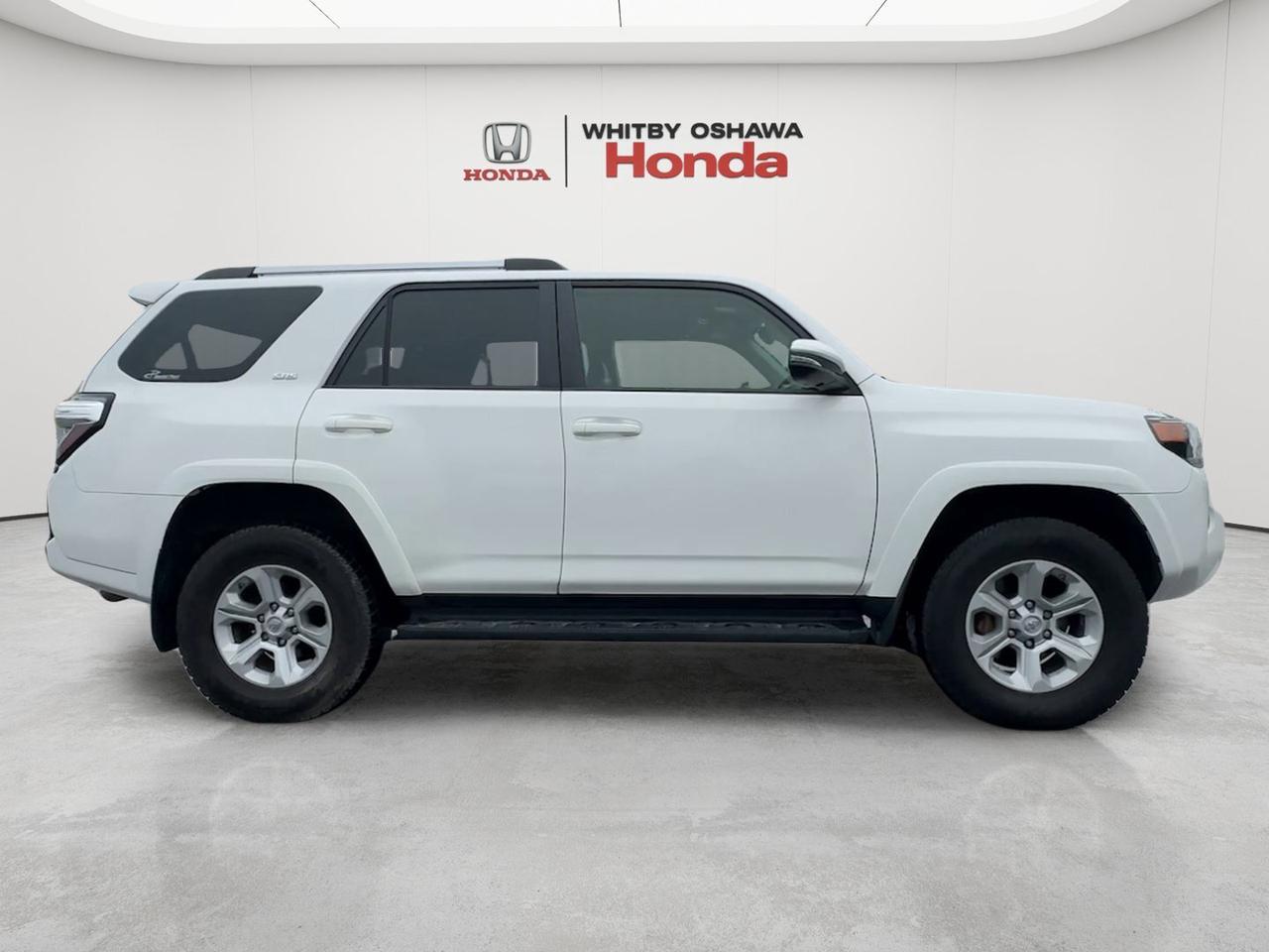2020 Toyota 4Runner SR5 Photo