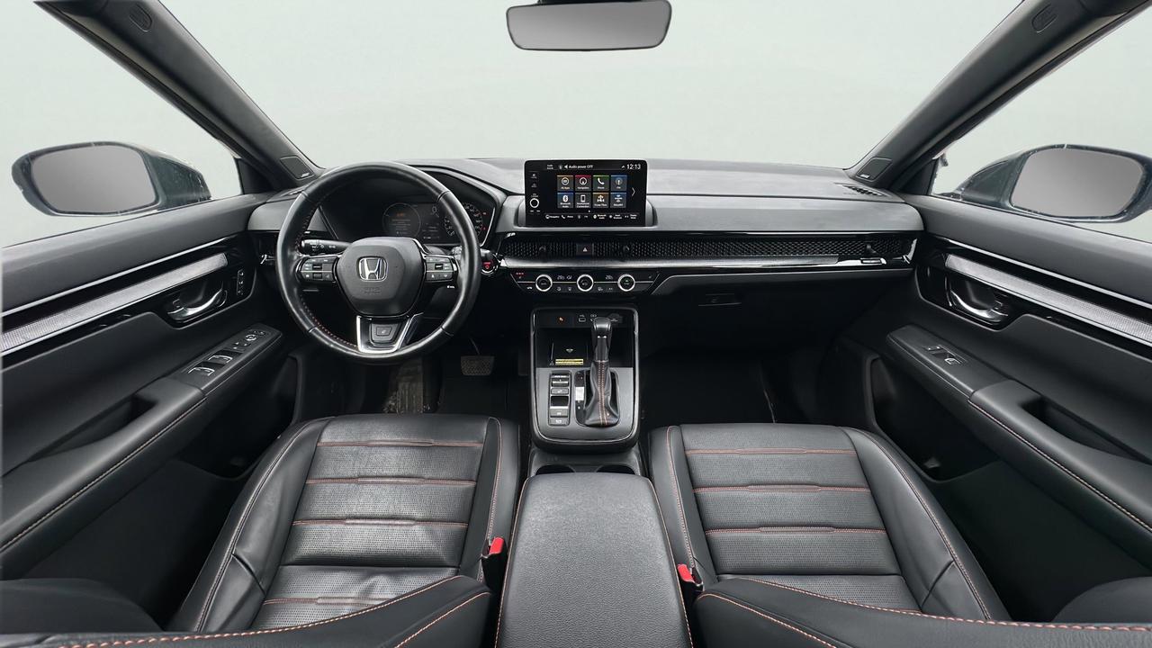 2023 Honda CR-V Hybrid Touring AWD Photo