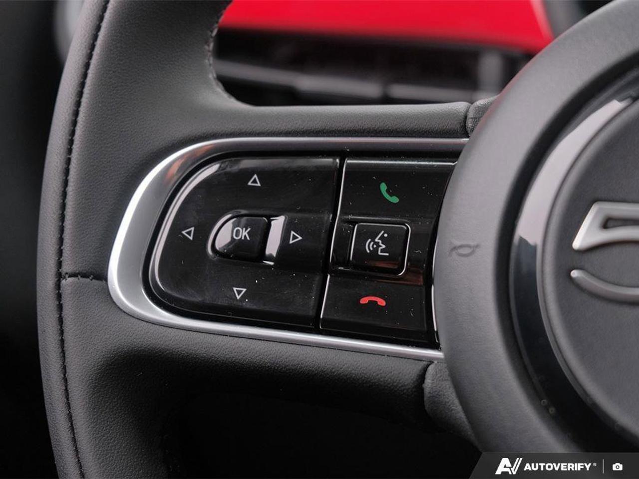 2025 Fiat 500E  Photo