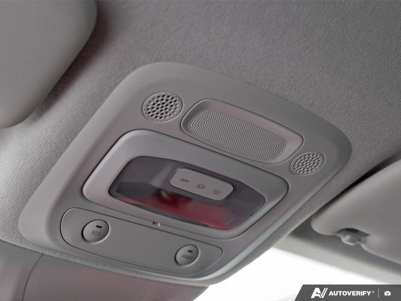 2025 Fiat 500E  Photo