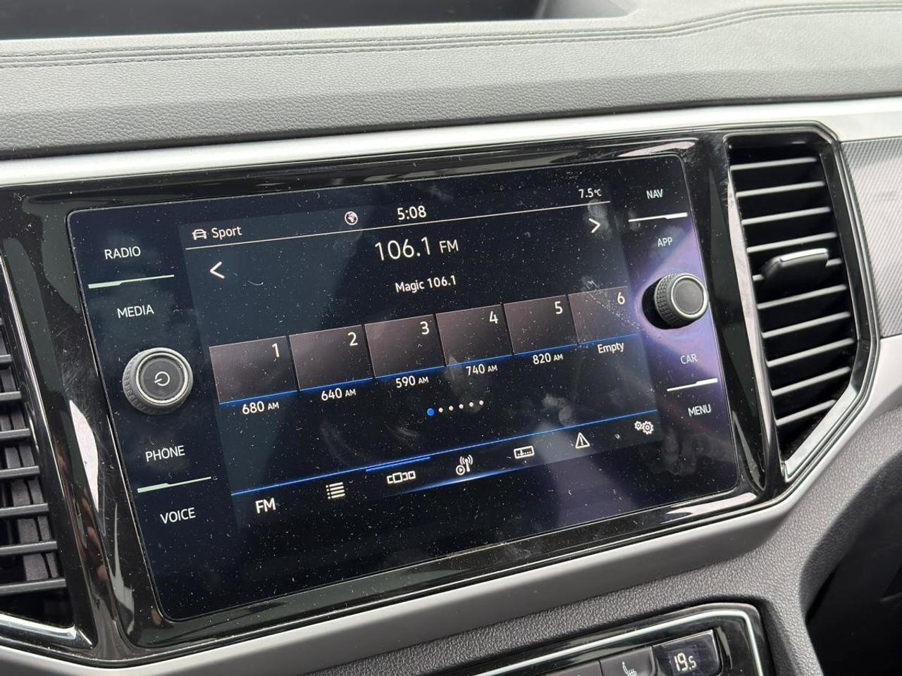 2022 Volkswagen Atlas  Photo