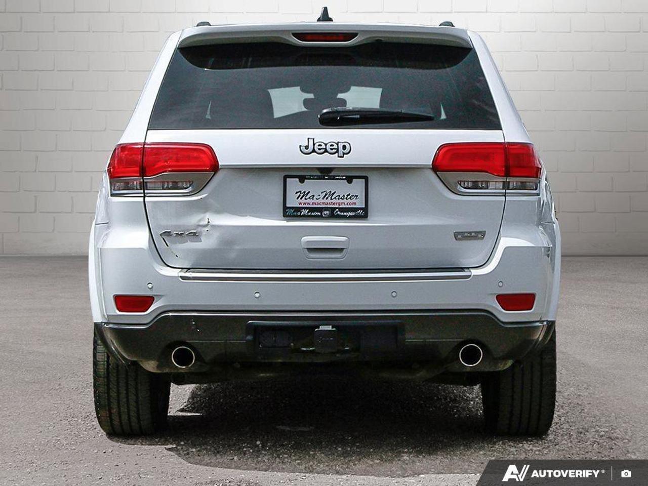 2018 Jeep Grand Cherokee Sterling EditionSTERLING EDITION, 3.6L V6, 4X4, AL Photo3