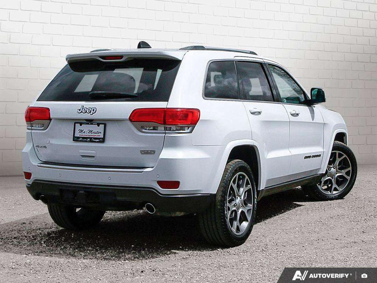 2018 Jeep Grand Cherokee STERLING EDITION, 3.6L V6, 4X4, ALLOYS, LEATHER, CERTIFIED AS-TRADED! Photo
