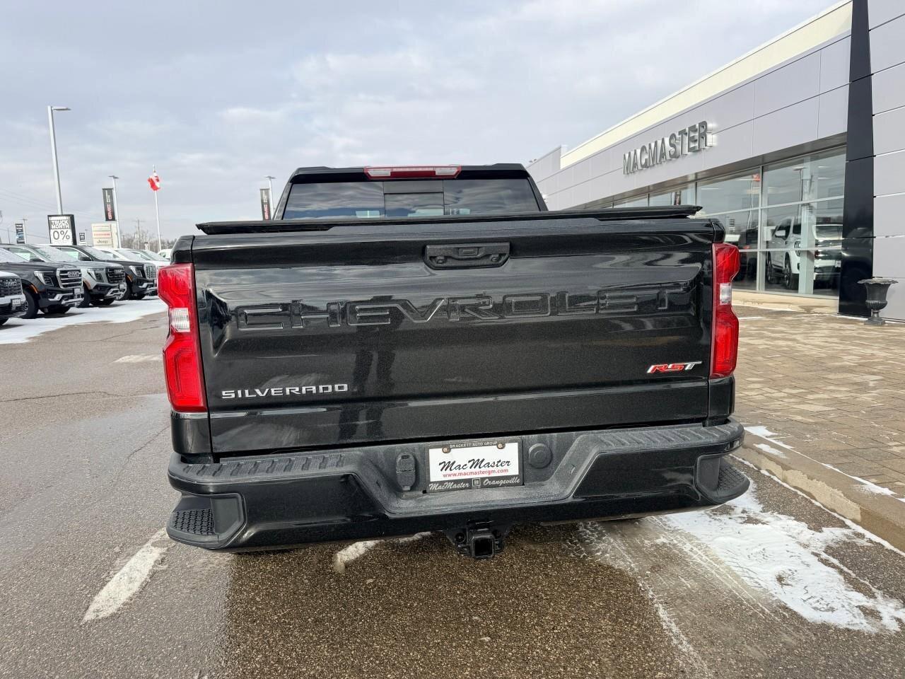 2024 Chevrolet Silverado 1500 RSTRST, 5.3L V8, 4X4, ALLOYS, LEATHER, CERTIFIED P Photo