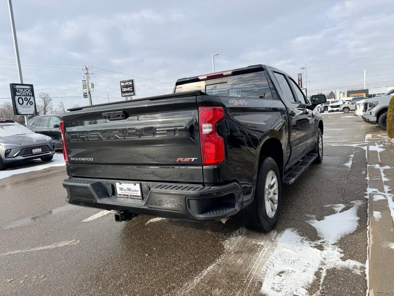 2024 Chevrolet Silverado 1500 RSTRST, 5.3L V8, 4X4, ALLOYS, LEATHER, CERTIFIED P Photo