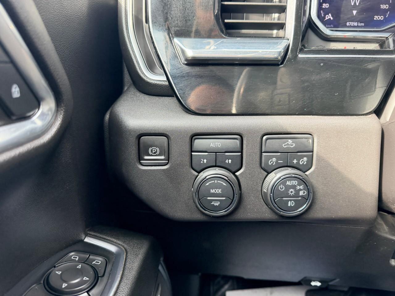 2024 Chevrolet Silverado 1500 RSTRST, 5.3L V8, 4X4, ALLOYS, LEATHER, CERTIFIED P Photo