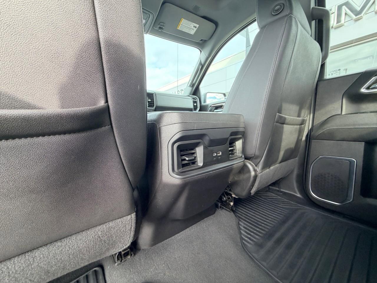 2024 Chevrolet Silverado 1500 RSTRST, 5.3L V8, 4X4, ALLOYS, LEATHER, CERTIFIED P Photo