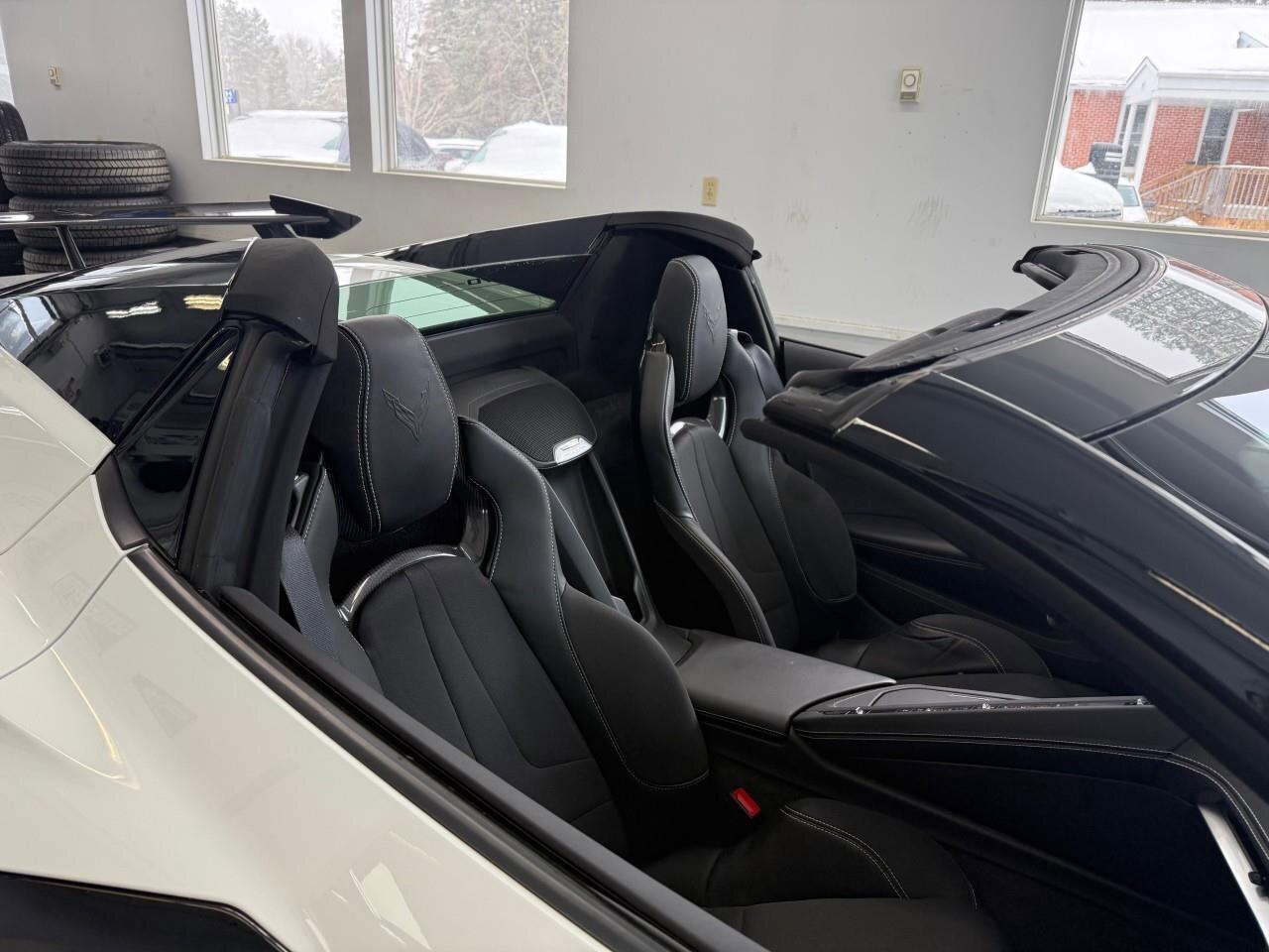 2023 Chevrolet Corvette 1LT   CONVERTIBLE. Photo