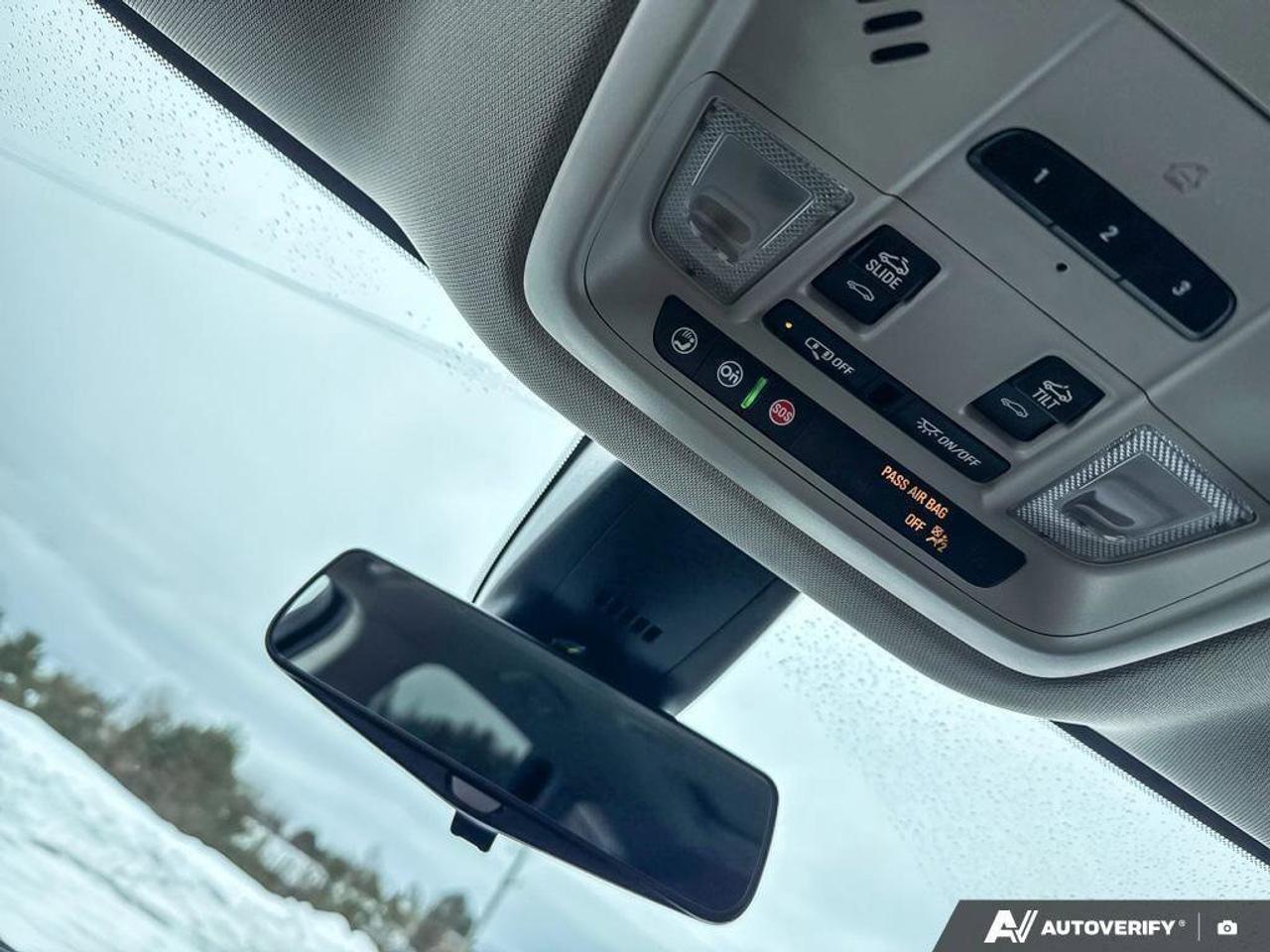 2021 Buick Enclave Avenir   TRAILERING PKG WITH HEAVY DUTY COOLING SY Photo