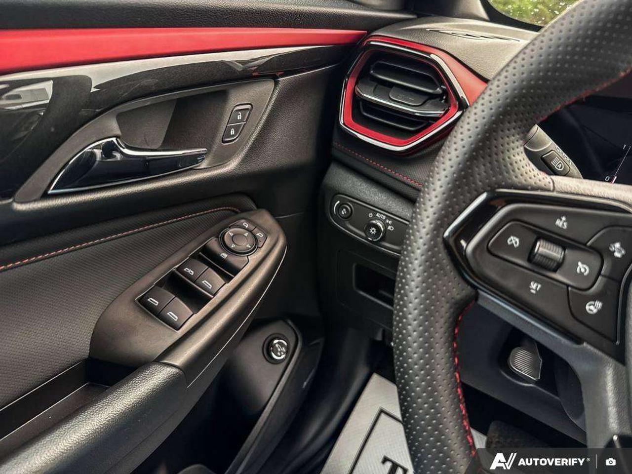 2026 Chevrolet TrailBlazer DRIVER CONFIDENCE PKG. HD CAMERA. WIRELESS CHARGING. Photo