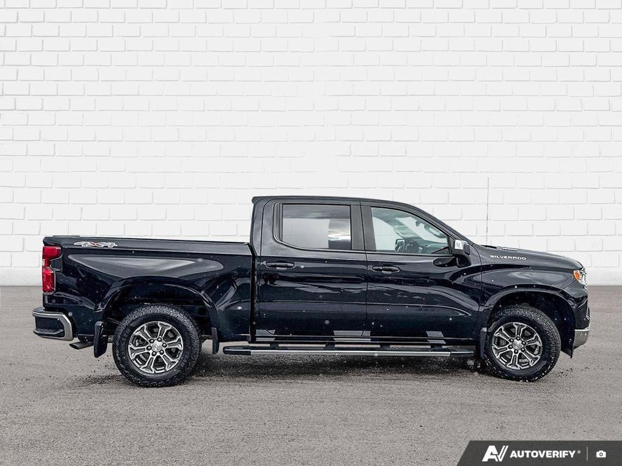 2024 Chevrolet Silverado 1500 LT   SPRAY IN BEDLINER, ALL WEATHER MATS, RUNNING Photo