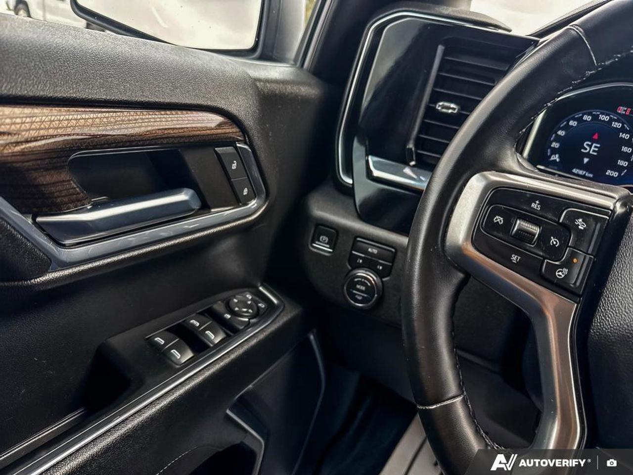 2024 Chevrolet Silverado 1500 LT   SPRAY IN BEDLINER, ALL WEATHER MATS, RUNNING Photo