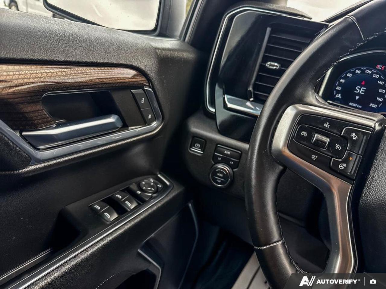 2024 Chevrolet Silverado 1500 LT SPRAY IN BEDLINER, ALL WEATHER MATS, RUNNING BO Photo