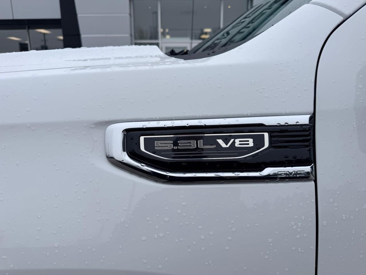 2022 GMC Sierra 1500 SLESLE, 5.3L V8, 4X4, ALLOYS, CLOTH, 1-OWNER, CERT Photo2