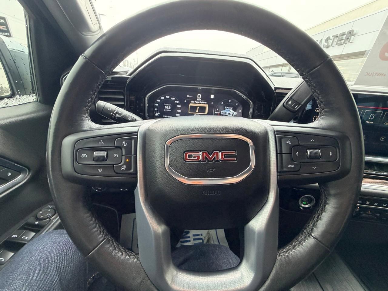 2022 GMC Sierra 1500 SLESLE, 5.3L V8, 4X4, ALLOYS, CLOTH, 1-OWNER, CERT Photo