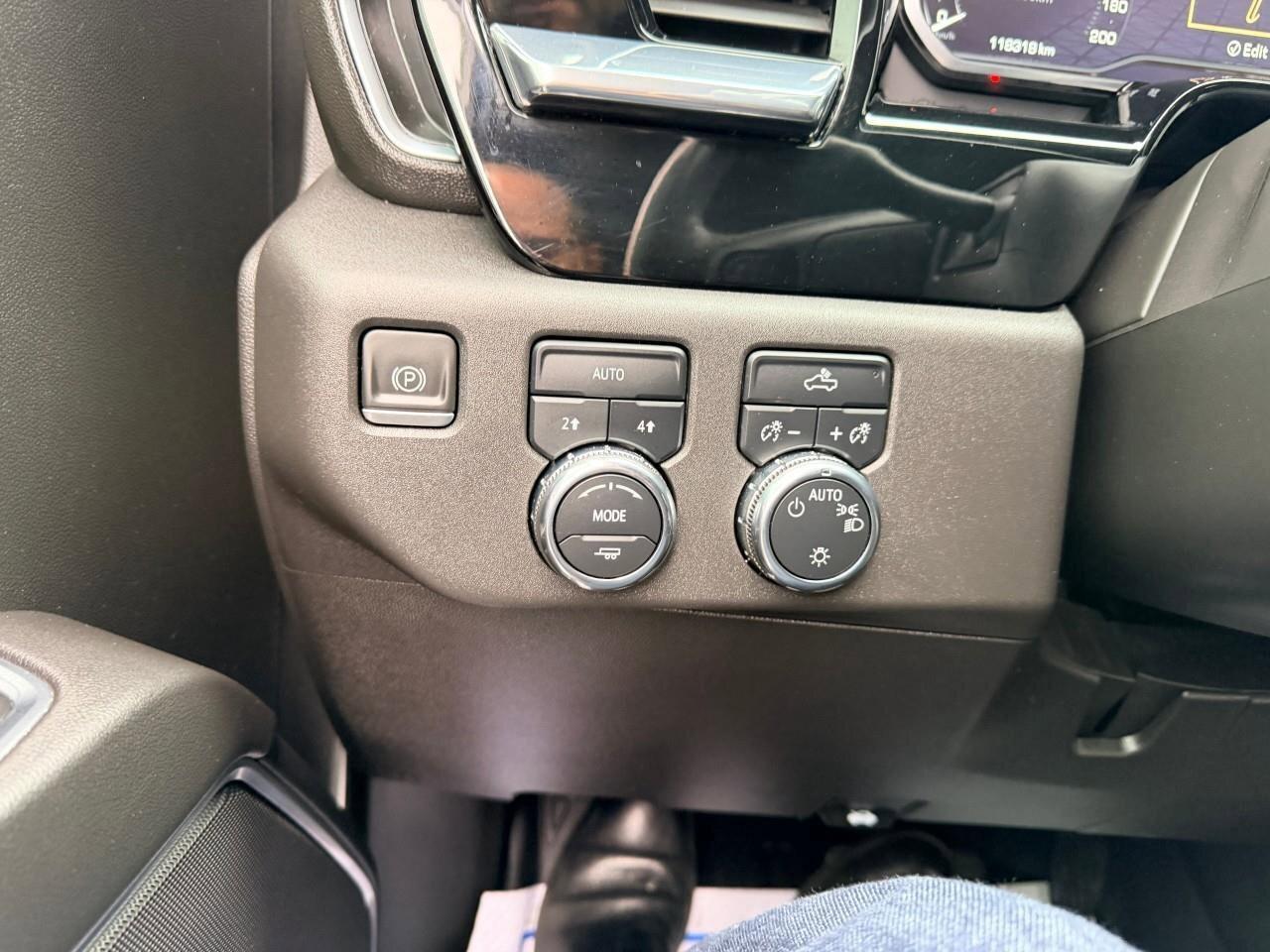 2022 GMC Sierra 1500 SLESLE, 5.3L V8, 4X4, ALLOYS, CLOTH, 1-OWNER, CERT Photo