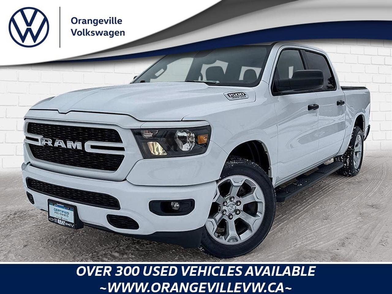 2024 RAM 1500 Tradesman RUNNING BOARDS. TONNEAU COVER. STUDDED W Photo0