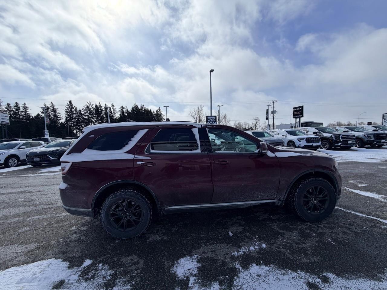2016 Dodge Durango LimitedLIMITED, 3.6L V6, 4X4, ALLOYS, LEATHER, 6-P Photo