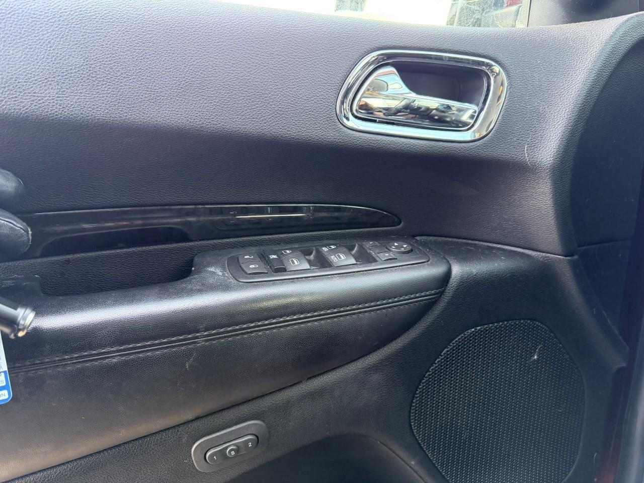 2016 Dodge Durango LimitedLIMITED, 3.6L V6, 4X4, ALLOYS, LEATHER, 6-P Photo