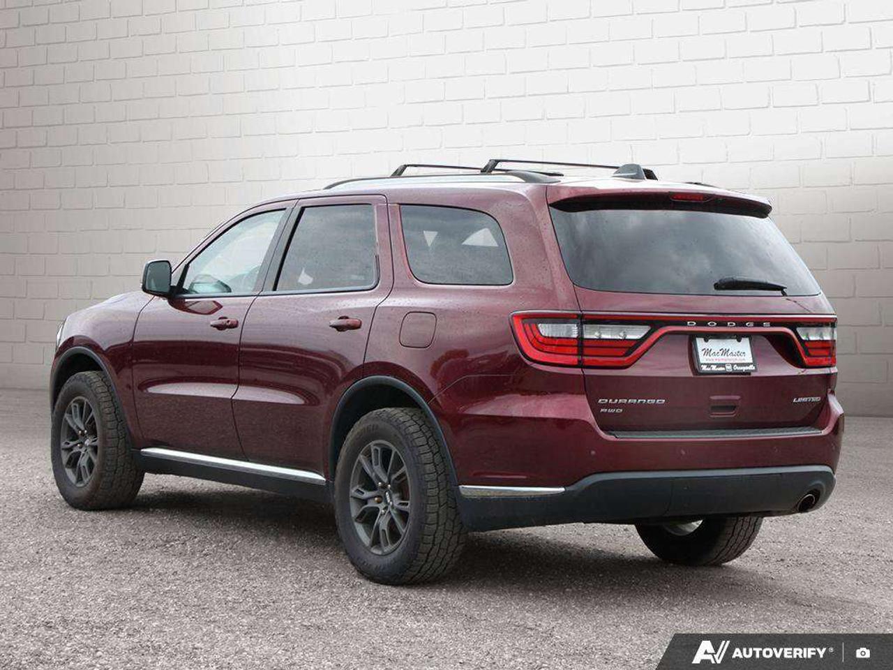 2016 Dodge Durango LIMITED, 3.6L V6, 4X4, ALLOYS, LEATHER, 6-PASSENGER, CERTIFIED ASTRADED! Photo