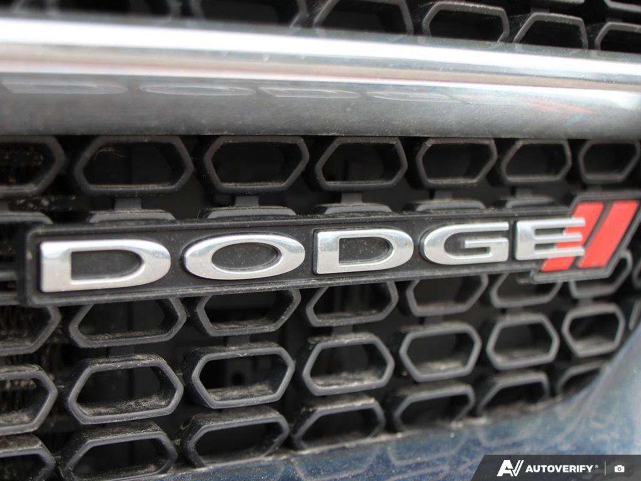 2016 Dodge Durango LIMITED, 3.6L V6, 4X4, ALLOYS, LEATHER, 6-PASSENGER, CERTIFIED ASTRADED! Photo