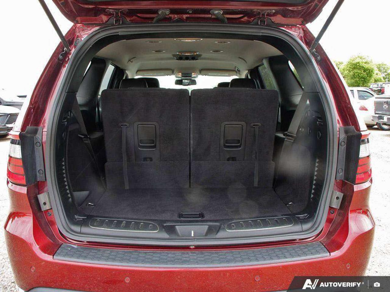 2016 Dodge Durango LIMITED, 3.6L V6, 4X4, ALLOYS, LEATHER, 6-PASSENGER, CERTIFIED ASTRADED! Photo
