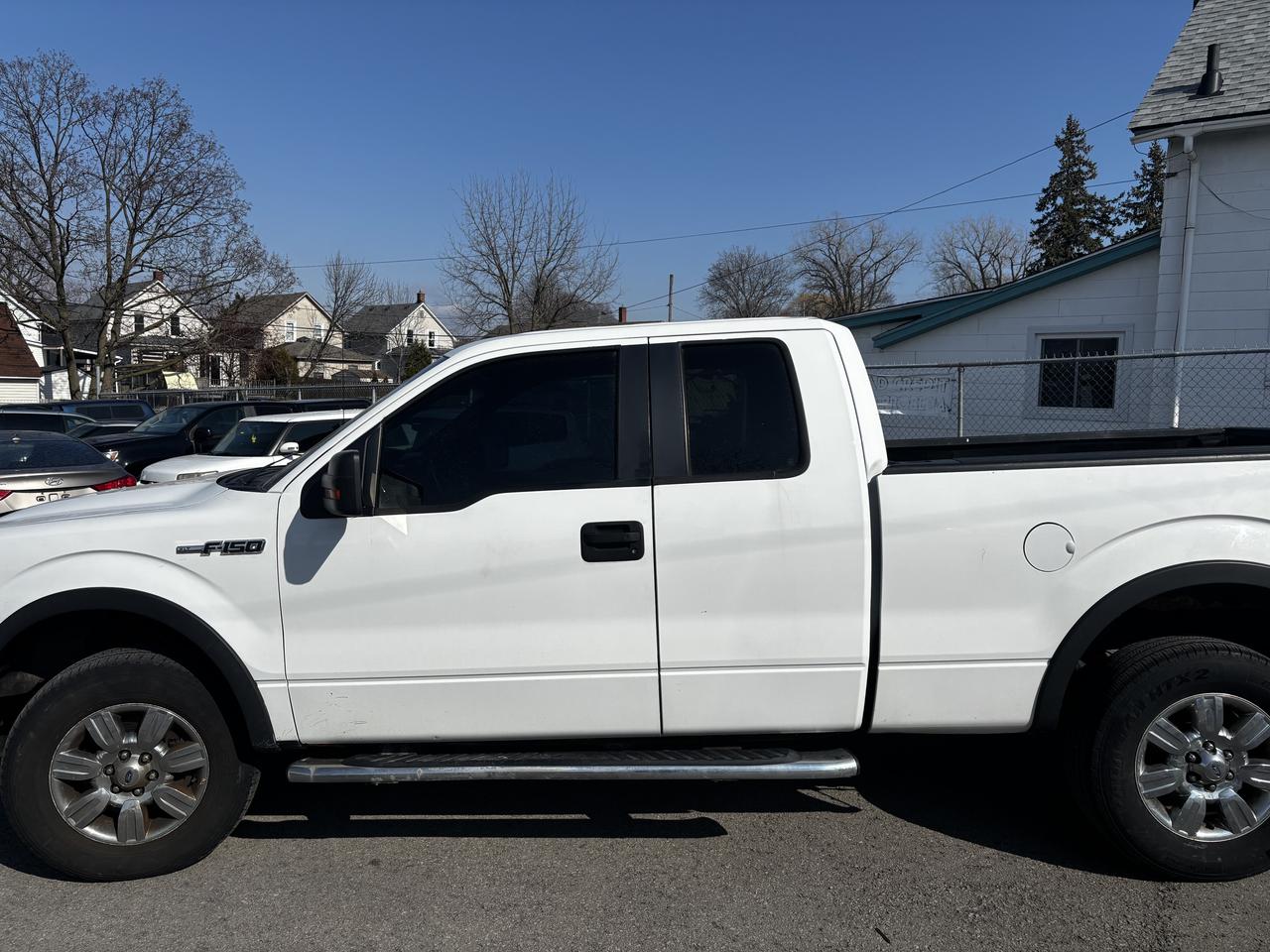 2013 Ford F-150 XLT, EXT. CAB. 4X4, Chrome Wheels, Photo4