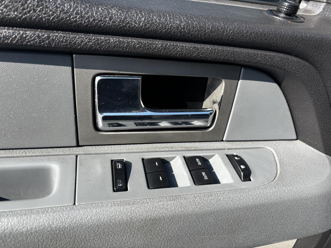 2013 Ford F-150 XLT, EXT. CAB. 4X4, Chrome Wheels, Photo