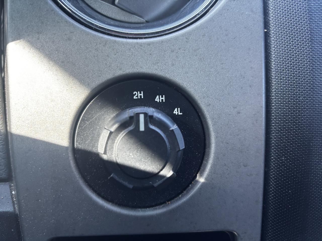 2013 Ford F-150 XLT, EXT. CAB. 4X4, Chrome Wheels, Photo