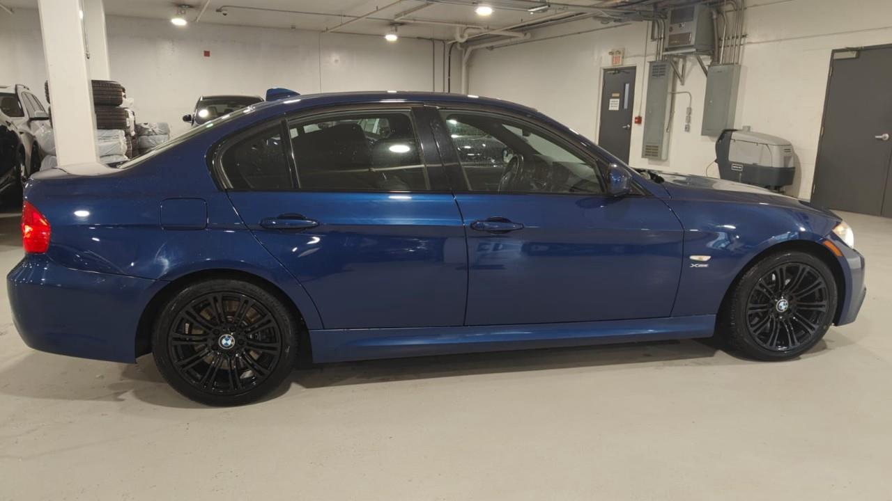 2010 BMW 335 i xDrive 4dr All-Wheel Drive Sedan Photo