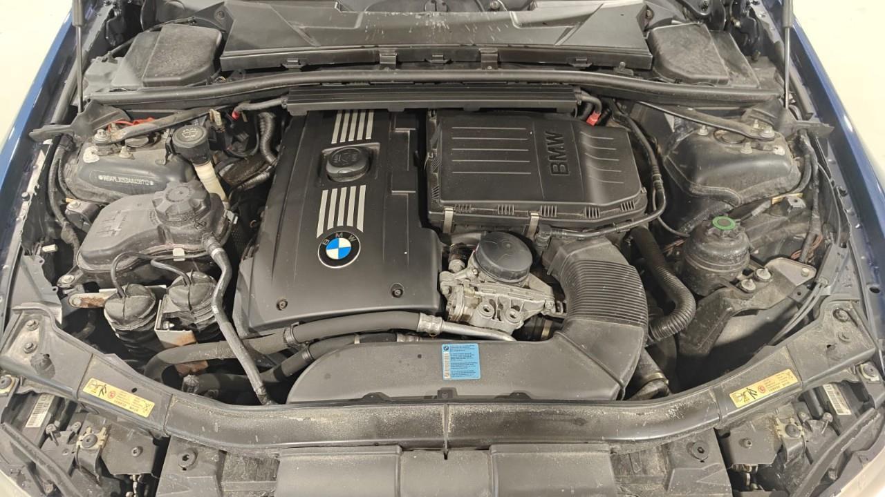 2010 BMW 335 i xDrive 4dr All-Wheel Drive Sedan Photo