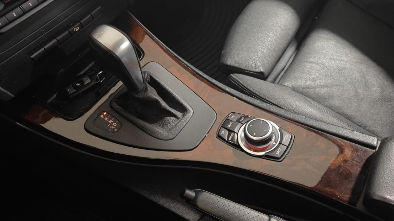 2010 BMW 335 i xDrive 4dr All-Wheel Drive Sedan Photo