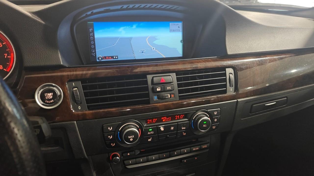 2010 BMW 335 i xDrive 4dr All-Wheel Drive Sedan Photo