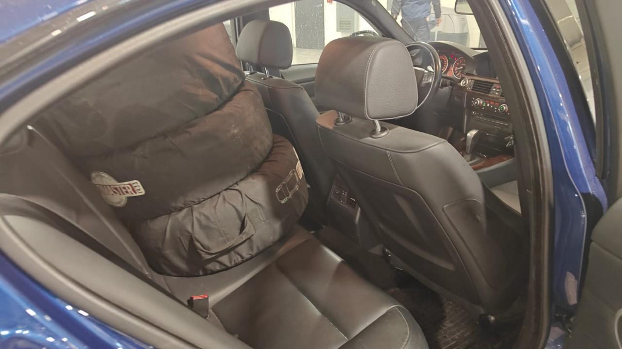 2010 BMW 335 i xDrive 4dr All-Wheel Drive Sedan Photo