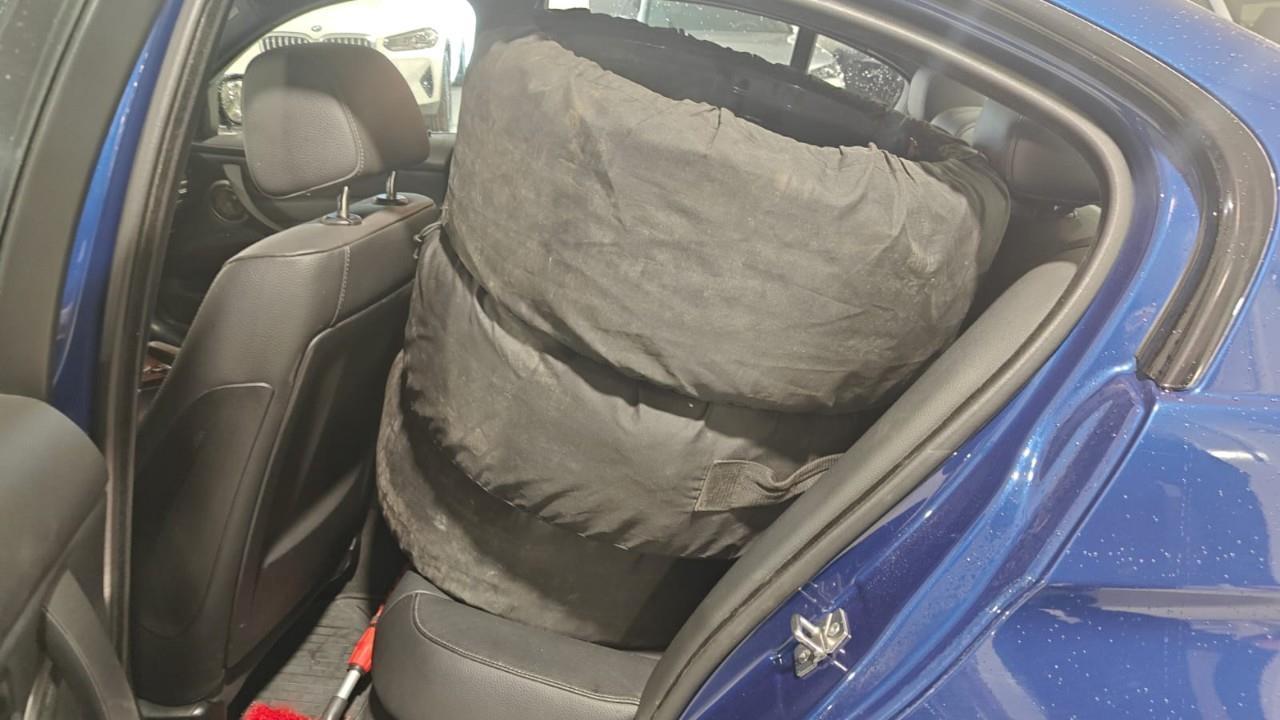 2010 BMW 335 i xDrive 4dr All-Wheel Drive Sedan Photo