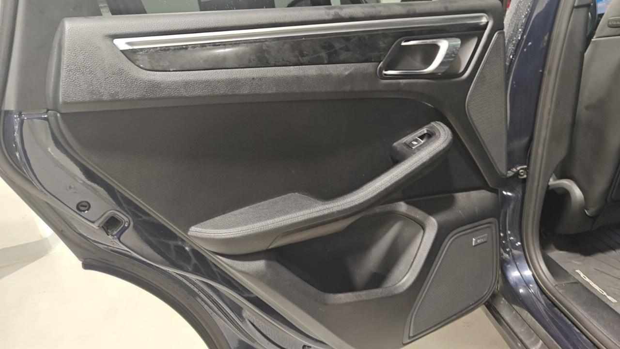 2018 Porsche Macan S 4dr All-Wheel Drive Photo