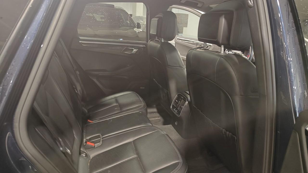 2018 Porsche Macan S 4dr All-Wheel Drive Photo