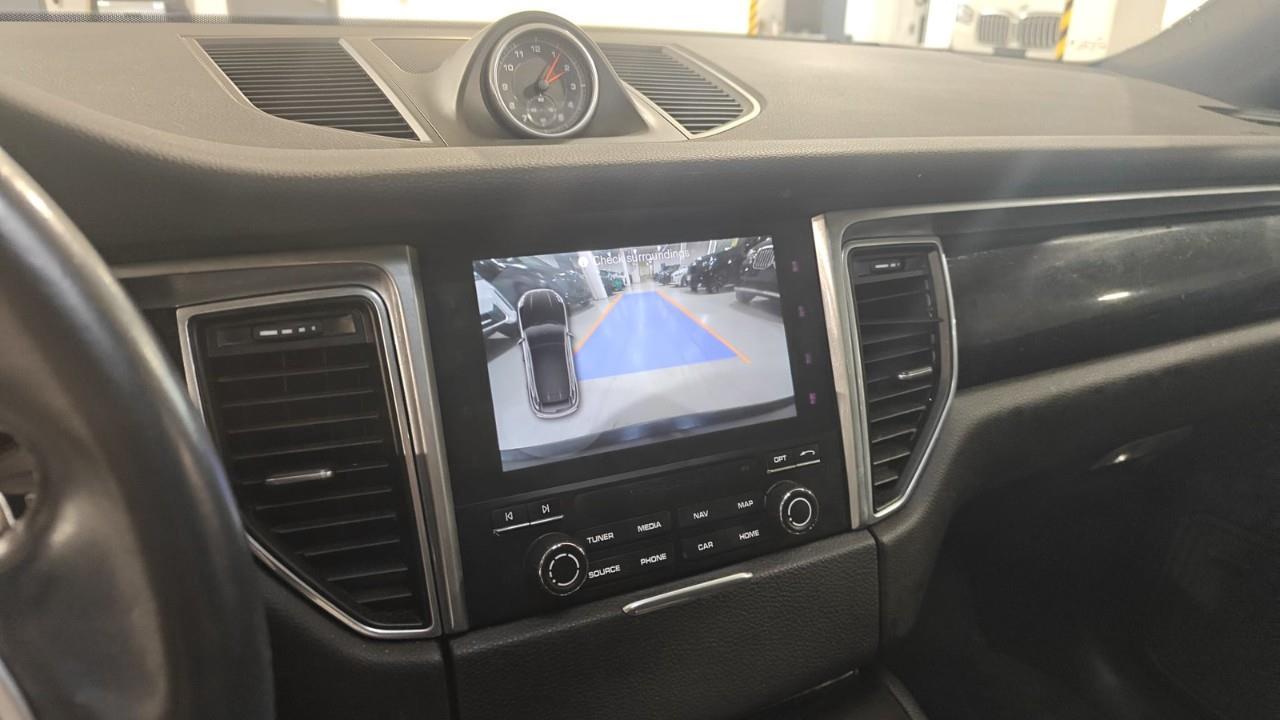 2018 Porsche Macan S 4dr All-Wheel Drive Photo