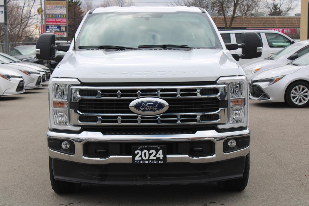 2024 Ford SUPER DUTY F-250 SRW XLT Photo